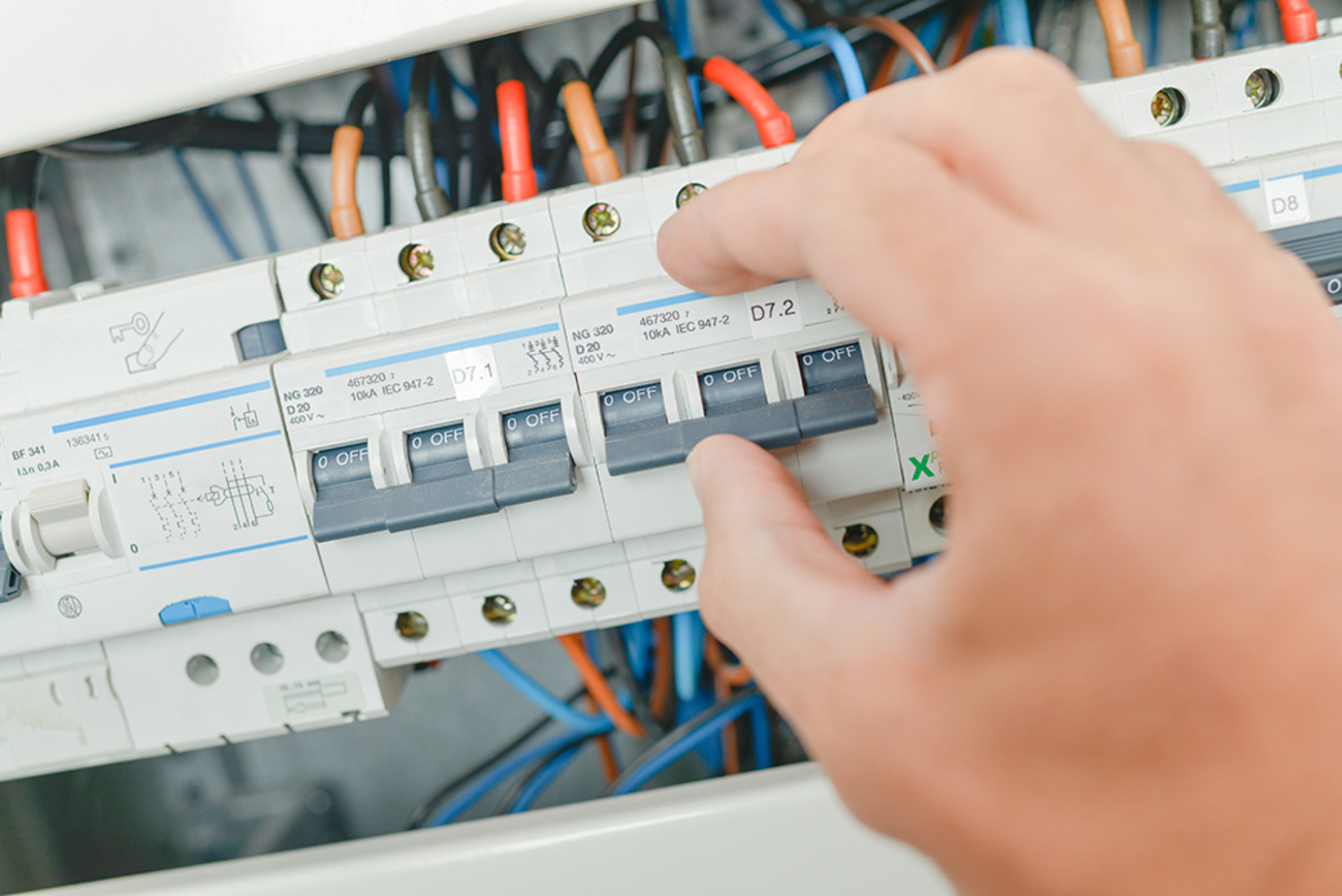 Schalt­schrank­bau bei Das Elektroteam Winkler GmbH in Erfurt